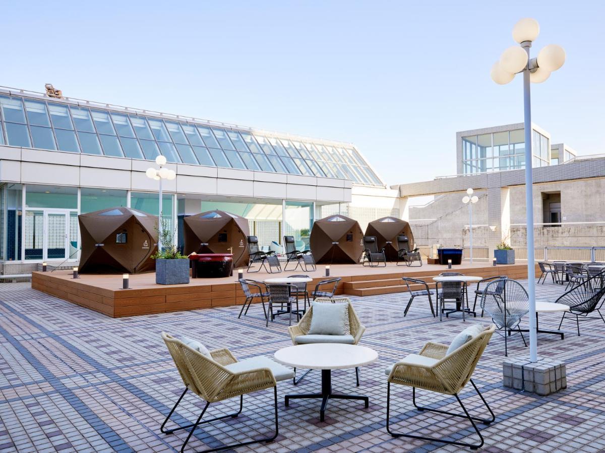 Miyako Hotel Gifu Nagaragawa מראה חיצוני תמונה The rooftop lounge