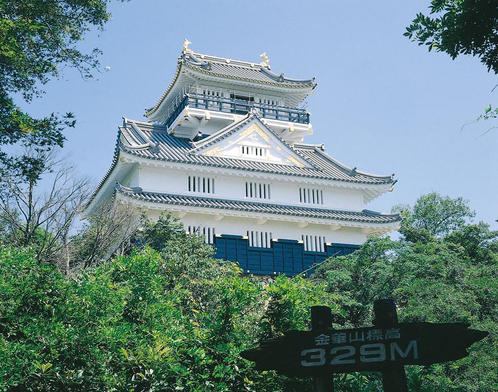 Miyako Hotel Gifu Nagaragawa מראה חיצוני תמונה Komine Castle